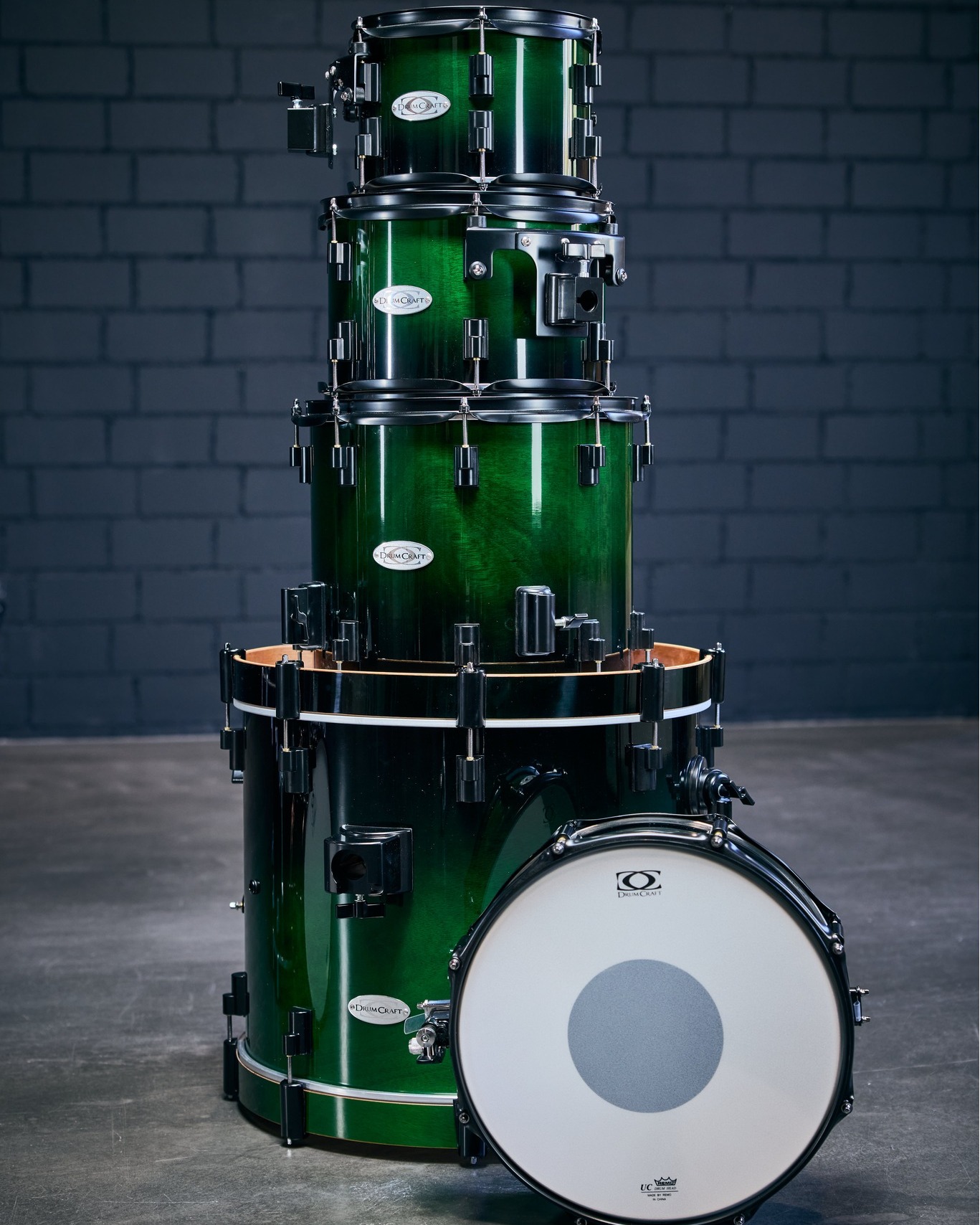 Do you think this combo would work for you?👀
.
.
.
#drumcraft #drumcraftdrums #bethepulse #drums #drummer #drumset #drumkit